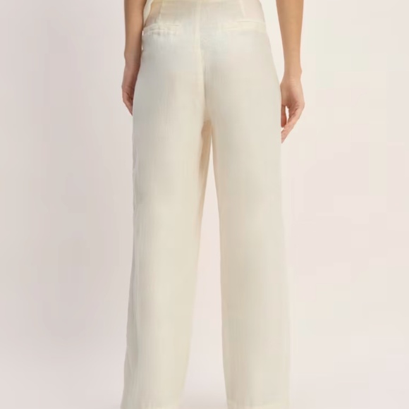 The linen way-high drape pant, bone, everlane - Picture 4 of 9